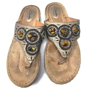 Clarks Artisan Tan and Gold Sandals with Metallic Embellishments Size 8M